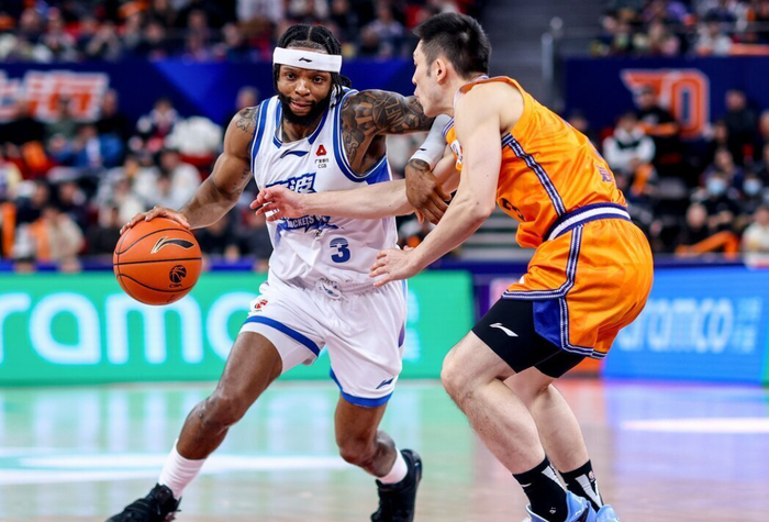 竞技宝-7战5胜杀进八强！CBA本赛季最大黑马浮出水面，昔日鱼腩彻底翻身|宁波男篮|男篮|南京同曦|北京首钢|浙江男篮_新浪体育_新浪新闻