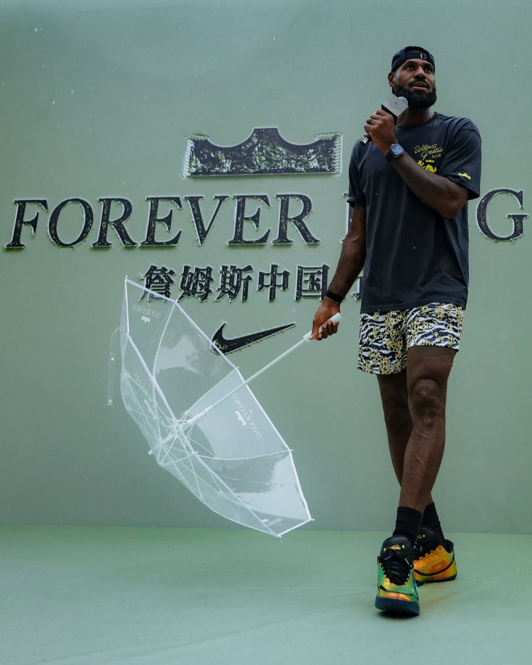 JJB竞技宝-勒布朗系列哪一代最经典？詹姆斯：7代 15代 20代是我心中的经典