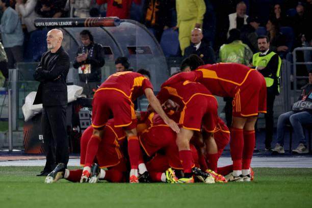 竞技宝官网-孤注一掷的皮奥利疯了，被球迷训话的米兰也疯了